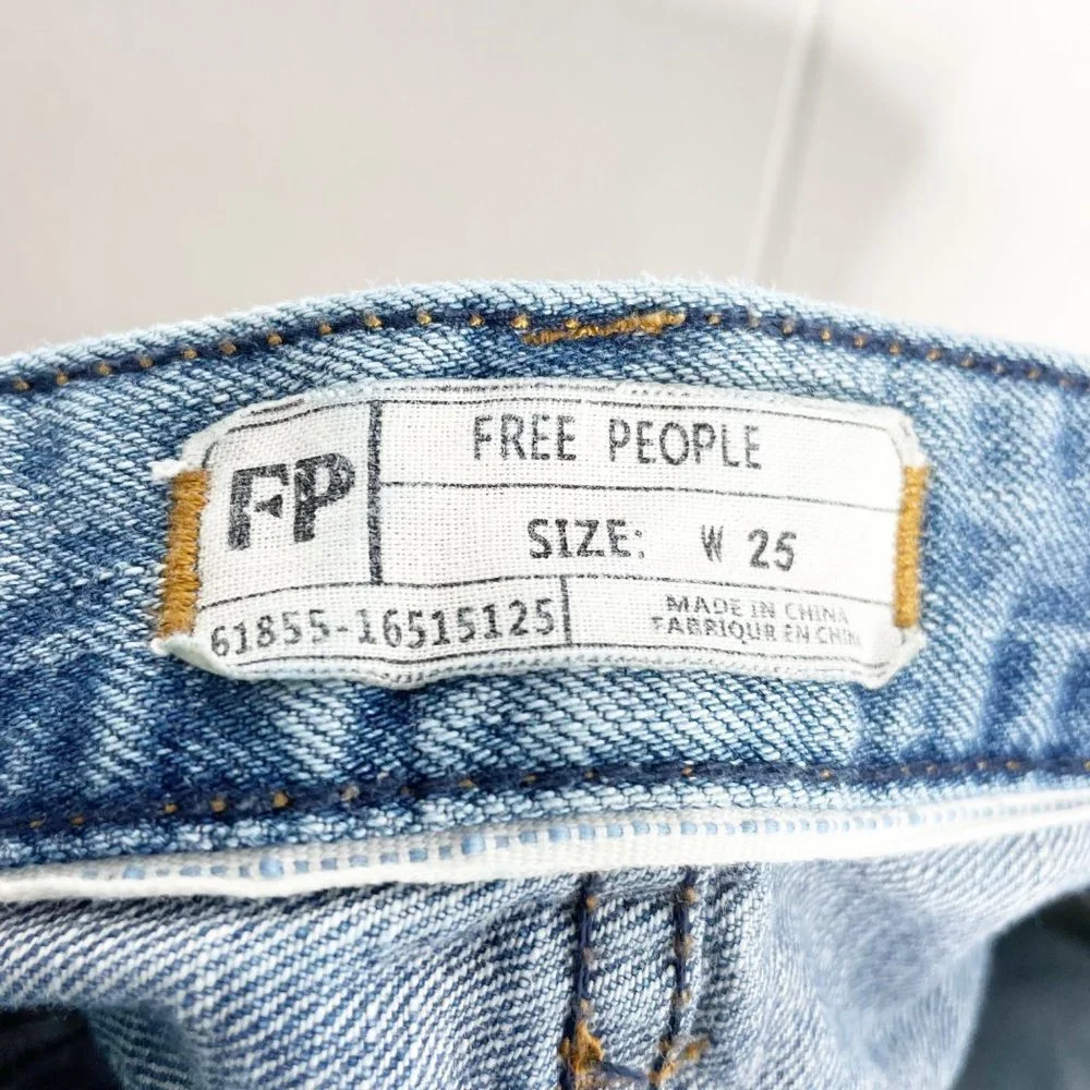 Free People Button Fly Jean Shorts Size 25
